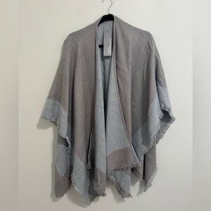 Fraas NWT Gray and Tan Fringed Shawl